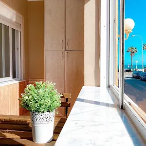 Apartamento Apartamento En 1ª Linea De Playa, Málaga